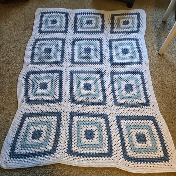Handmade Blue White Crochet Granny Square Afghan Blanket 88x63 - Picture 8 of 9